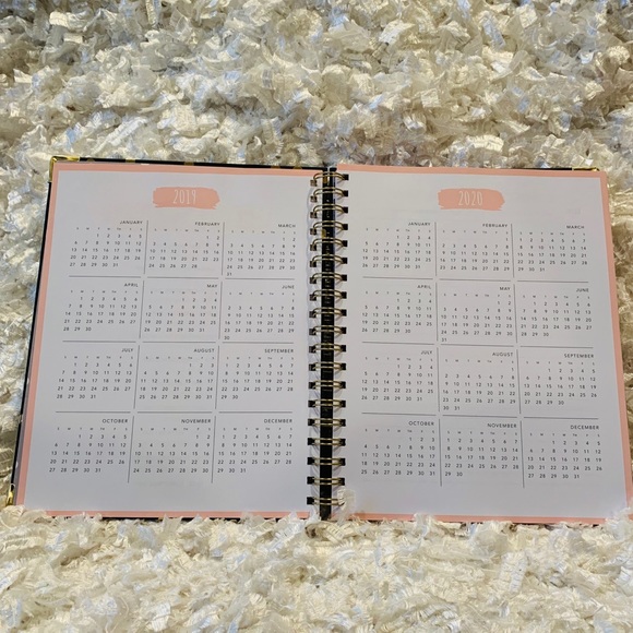 🆕 Just a Girl Boss Building her Empire Planner - Picture 4 of 8